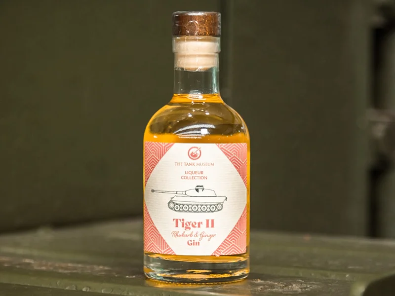 Outdoor Trend Tank Museum Liqueur - Tiger II Rhubarb & Ginger Gin