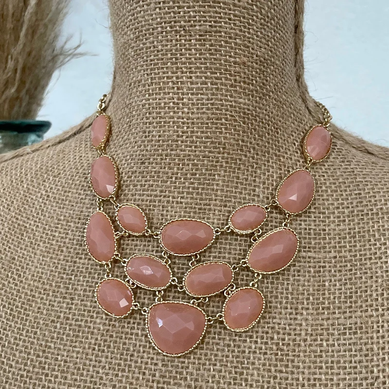 Free And Comfortable Oval Link Statement Necklace