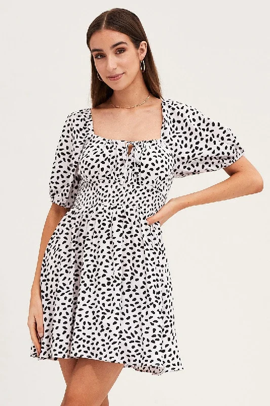 Eye-catching Personality Print Puff Sleeve Skater Dress