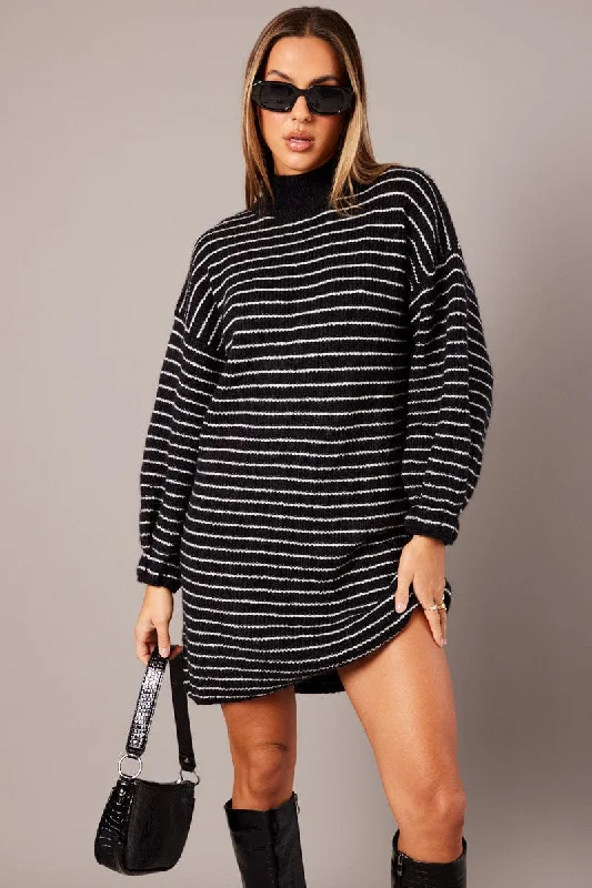 Simple Elegance Black Stripe Knit Dress Long Sleeve Turtleneck Oversized