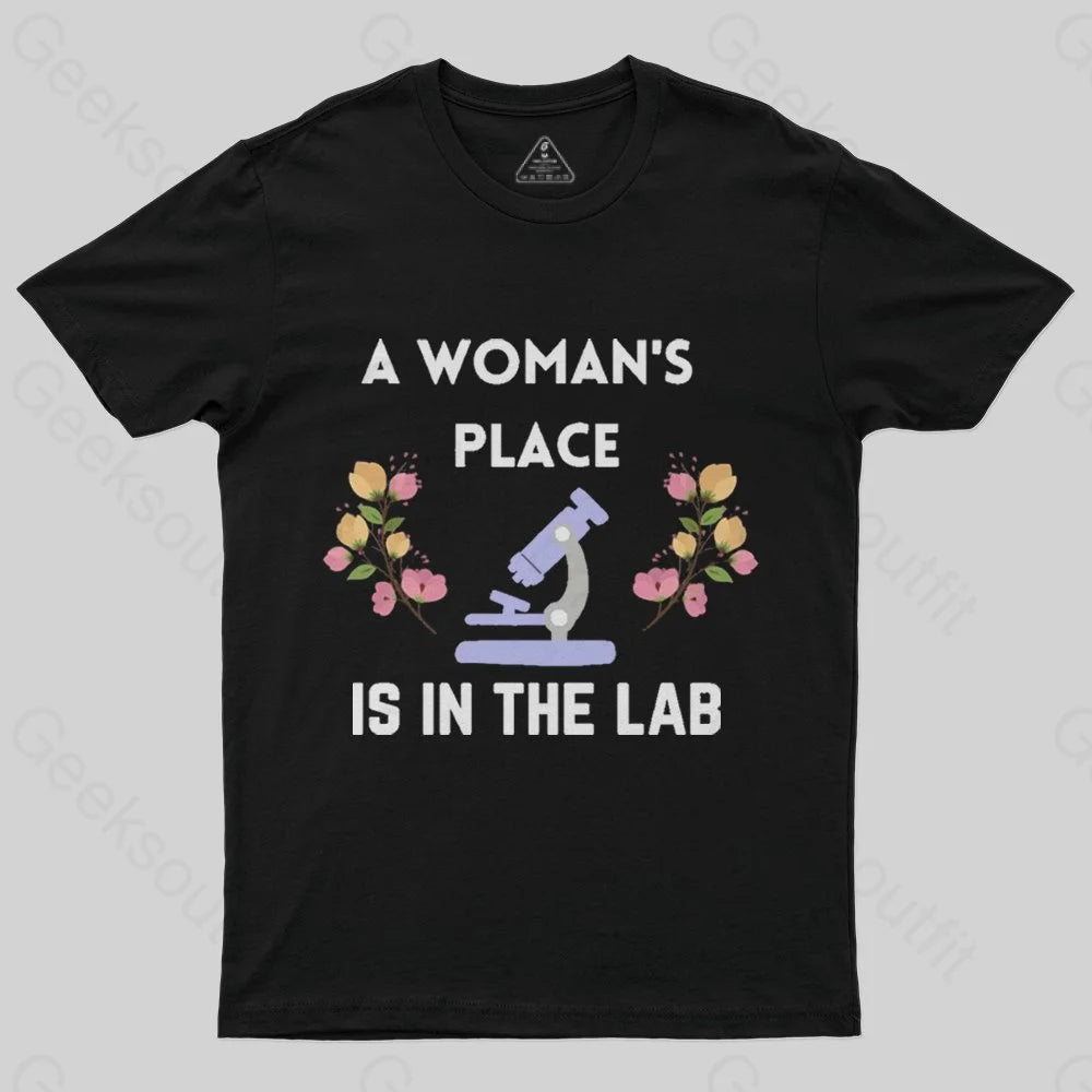 Classic Retro A Woman's Place is in the Lab T-Shirt
