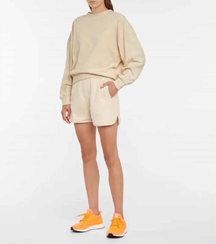 College Style Marwood Short In Sandshell