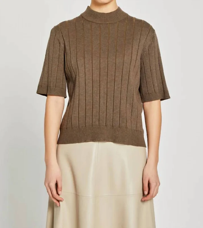 Comfortable Jackets Short Sleeve Sweater In Brown