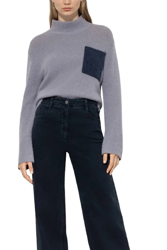 Classic Retro Turtleneck Sweater In Silver Grey