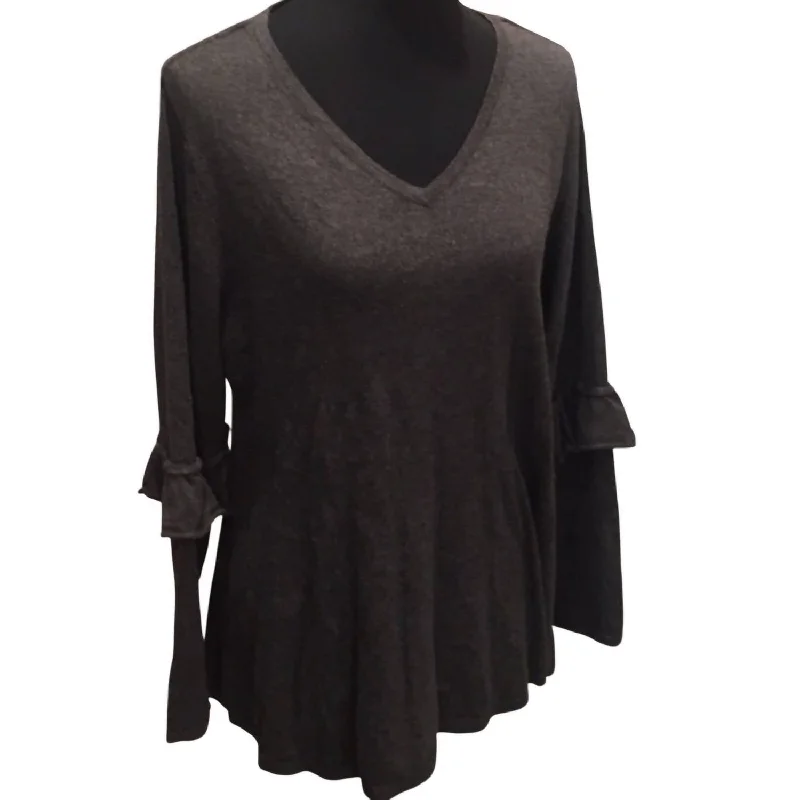 Warm And Comfortable Women's Ruffled Elbow V-Neck Sweater - Plus In Black