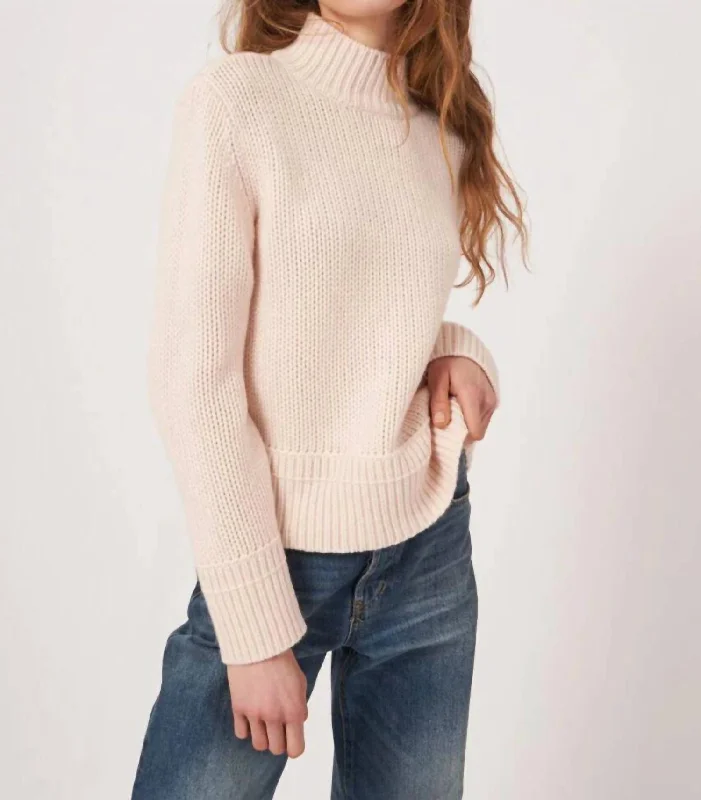 Retro Skirt Design Chunky Knit Cashmere Sweater In Cream