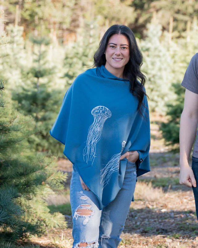 Sports Yoga Style Stellar Blue Poncho with Jellyfish Print