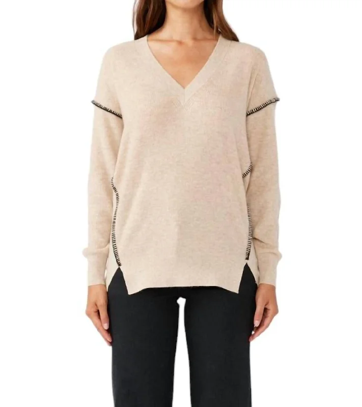 Fashionable and versatile V-Neck Side Split Pullover In Oatmeal