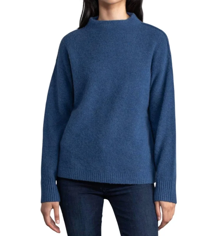 Breathable Design Charlotte Pullover Sweater In Sapphire