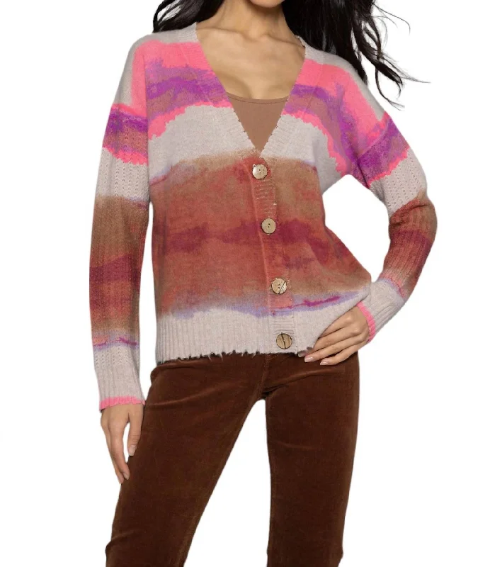 Elegant Outline Color Coded Cardi In Birch