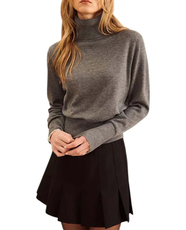 Classic Items William Sweater In Heathered Owl