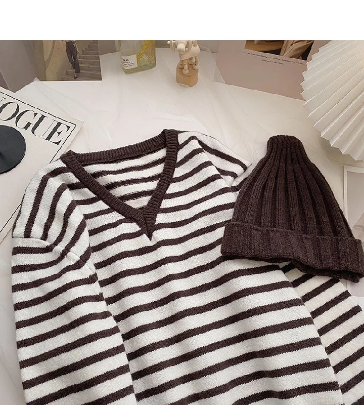 Stylish Comfort Vintage V-neck striped long sleeve top with knitted cold hat  6029