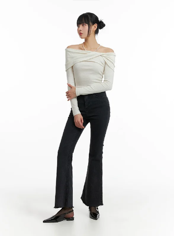 Casual And Versatile Mid Waist Button Flared Jeans IF402