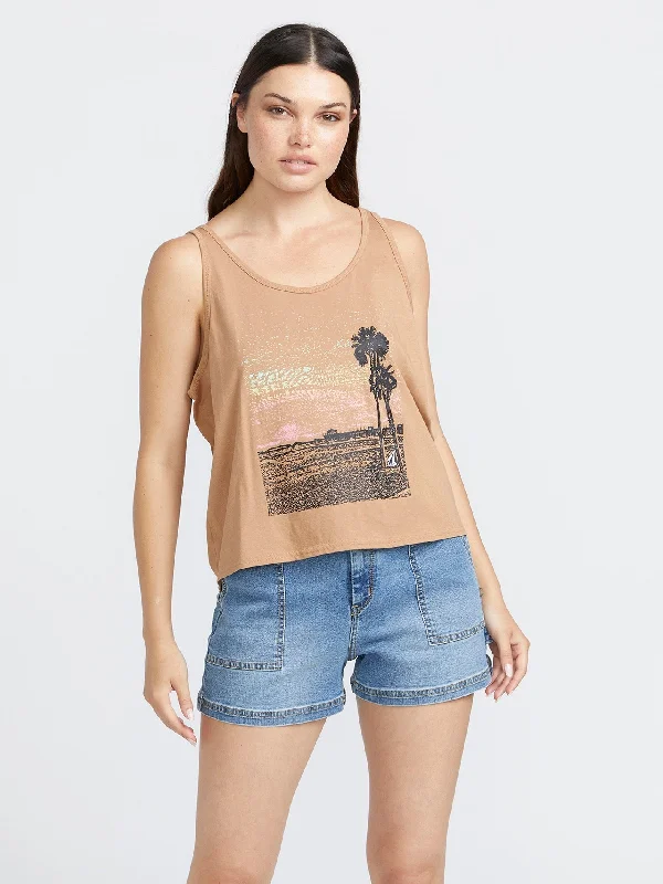 Stunning Fashion To The Bank Tank - Mocha